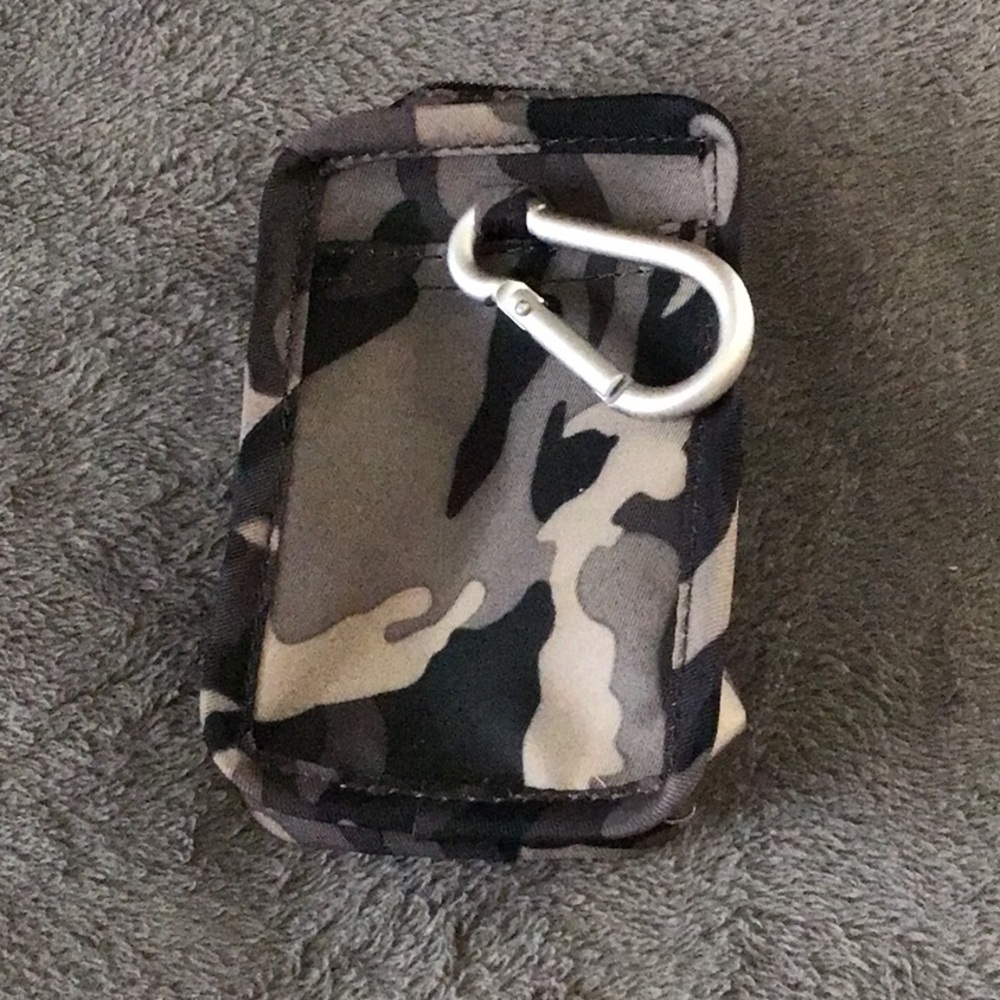 Lug Urban Camo Mini Zip Pouch - Picture 2 of 2